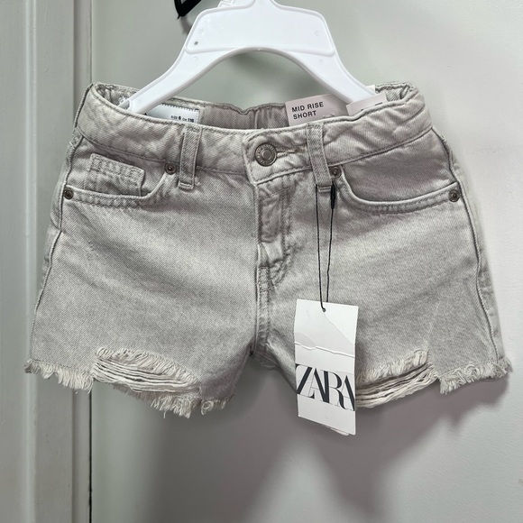 Zara Girl’s Light Gray Jean Shorts - Picture 1 of 5
